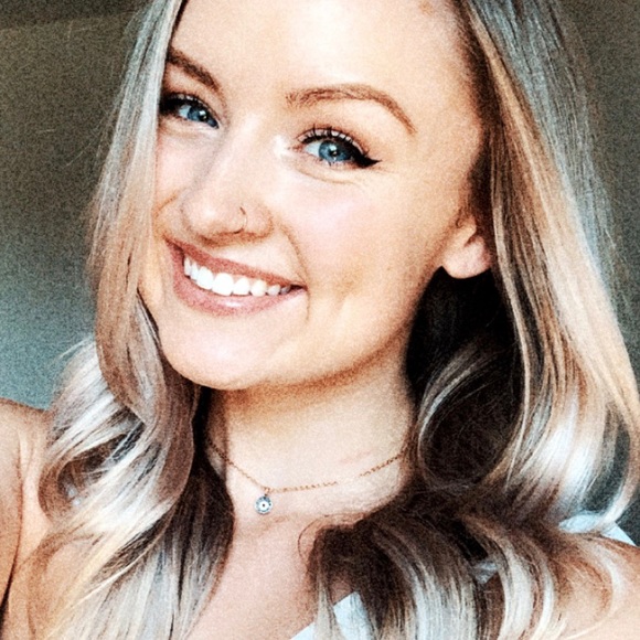 Meet your Posher, Maggie - Picture 1 of 1